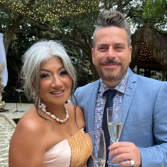 Meet your Posher, Rebeca - Picture 2 of 2